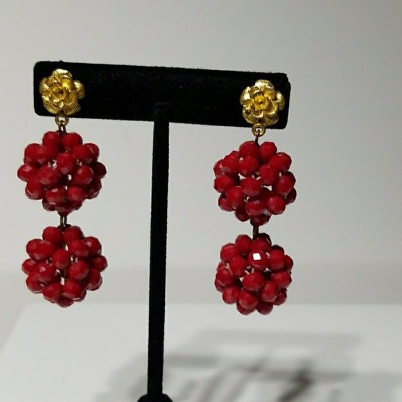Red 3 piece Jewelry ( necklace,bracelet & earrings - Picture 7 of 8